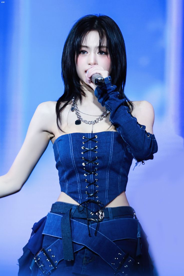 Latest photo of Ahyeon (BABYMONSTER)