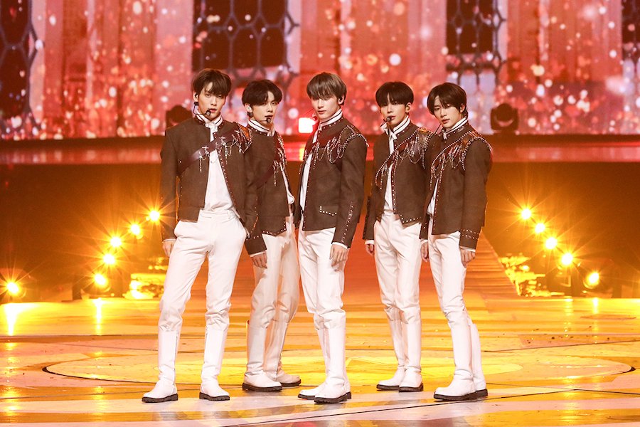 투모로우바이투게더 팬이 찍은 순간