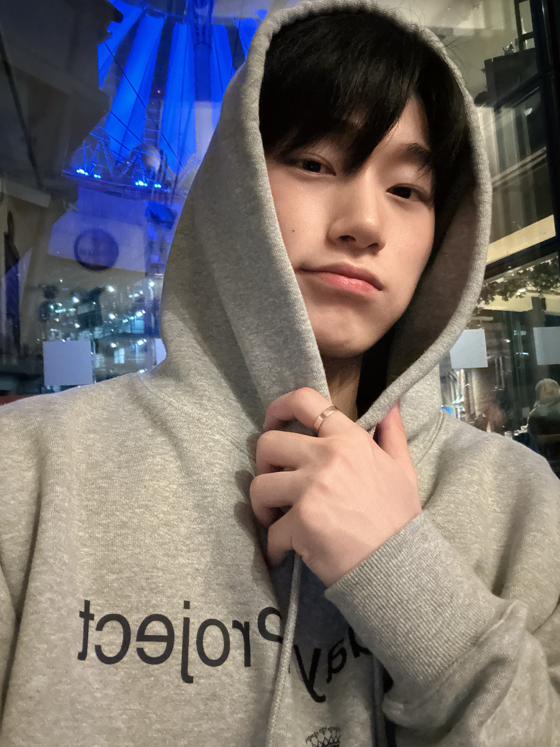 Behind-the-scenes cut of San (ATEEZ)