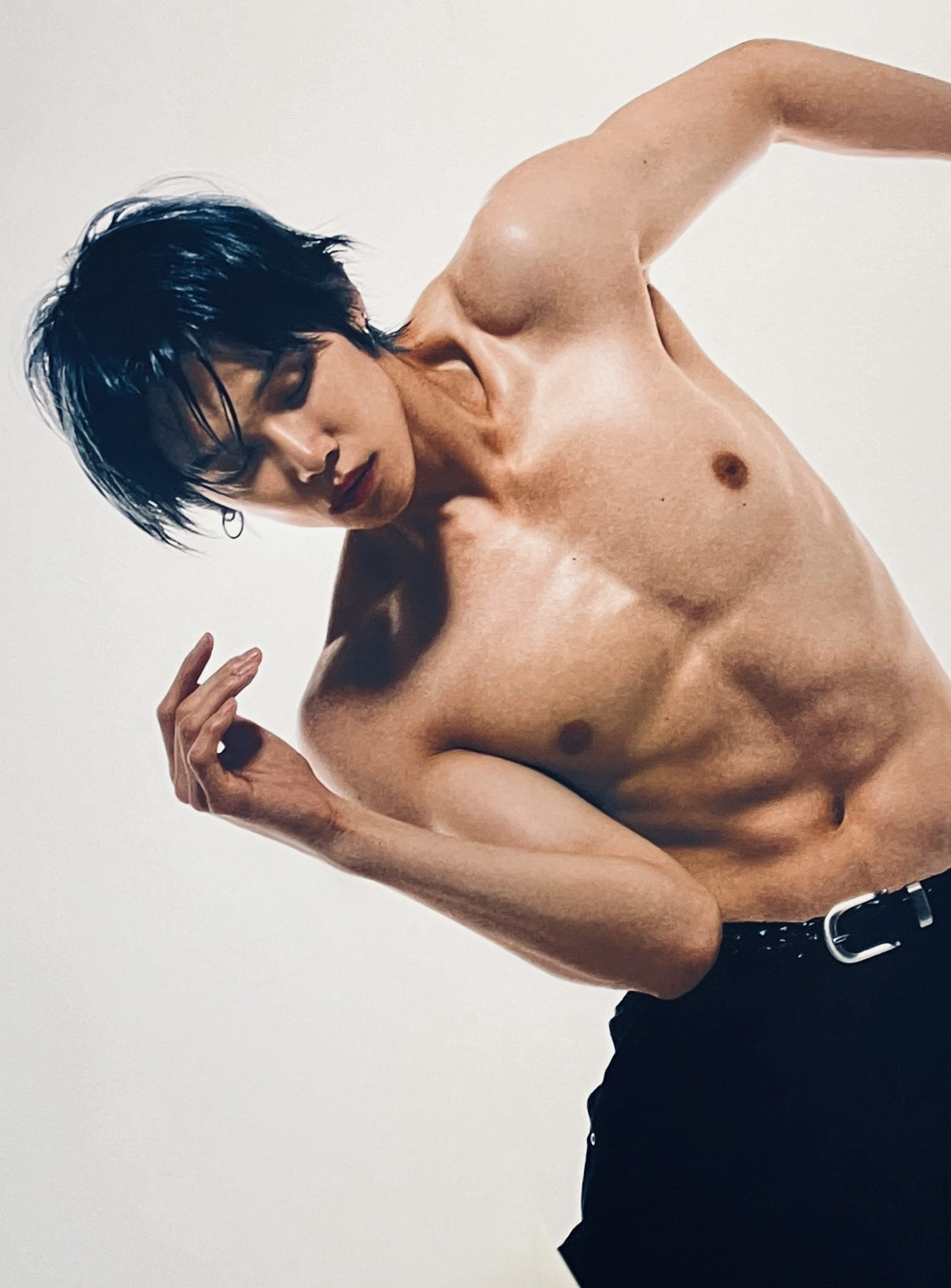 Foto aktivitas terbaru Yeonjun (TOMORROW X TOGETHER)