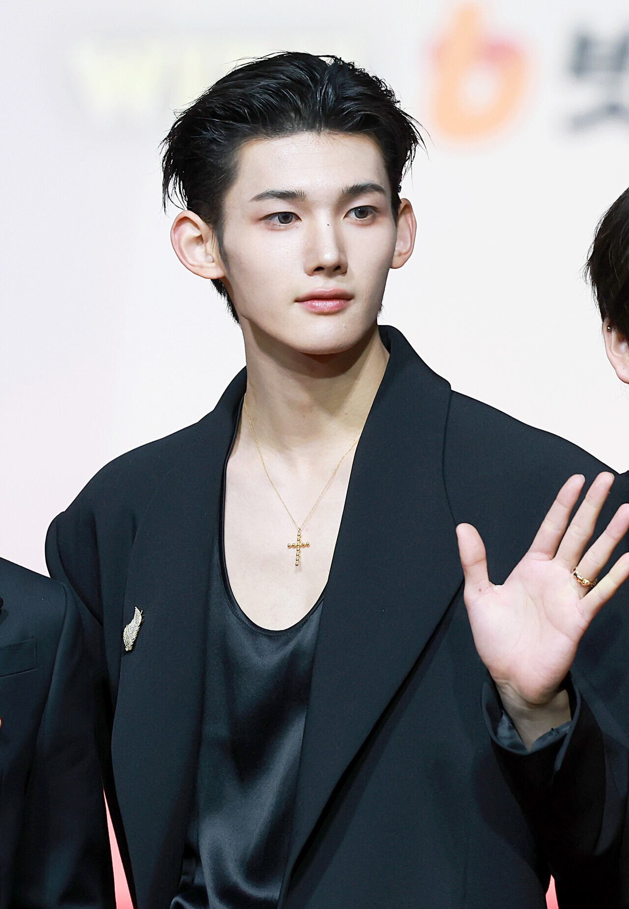 Latest photo of Jo (&TEAM)