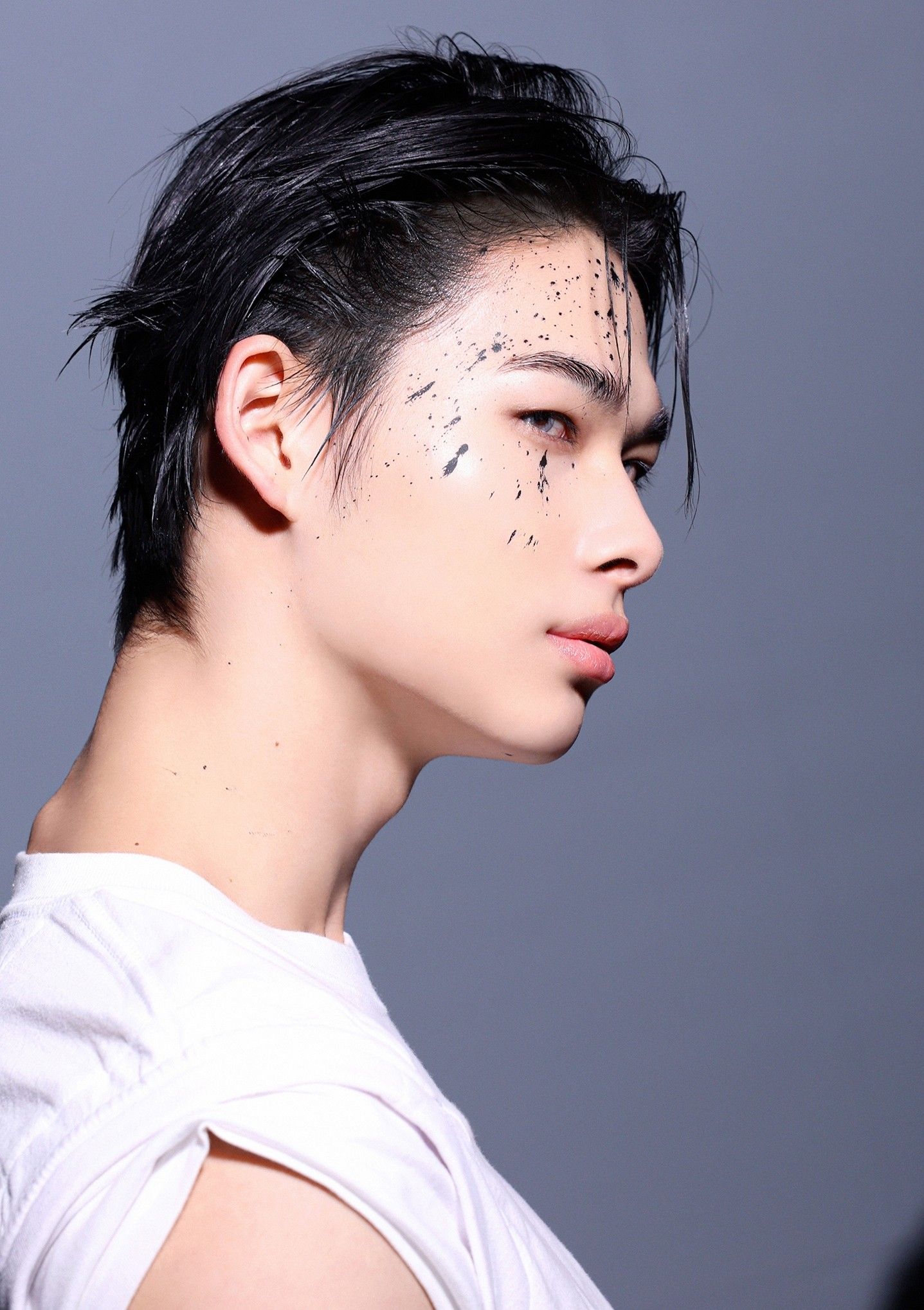 Behind-the-scenes cut of NI-KI (ENHYPEN)