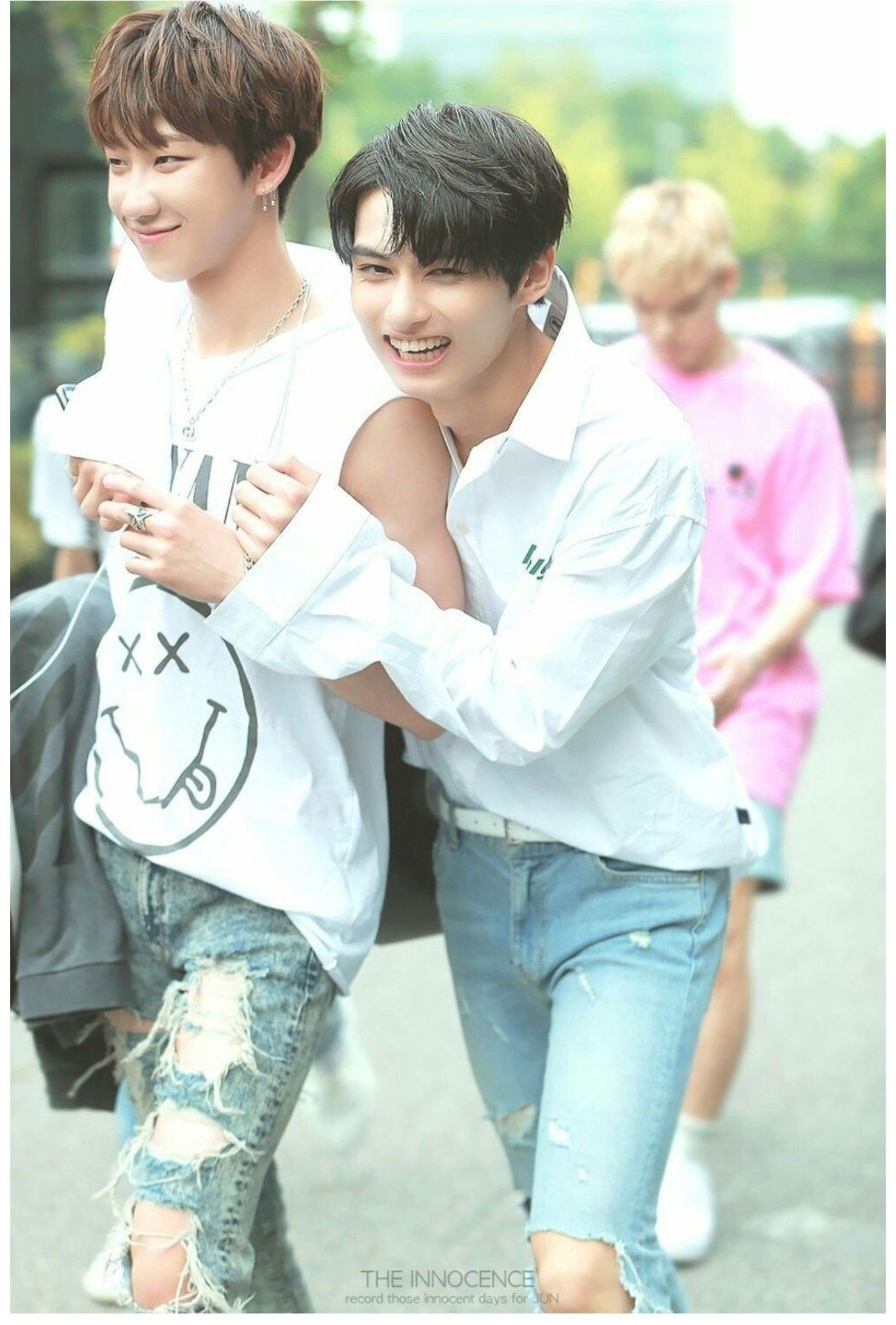 Latest photo of Jun (SEVENTEEN)