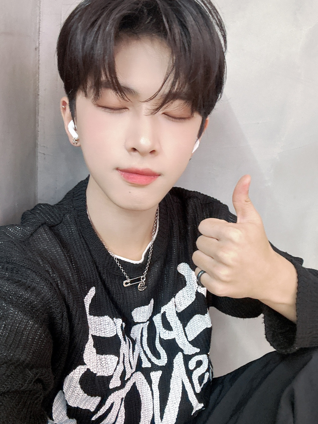 Behind-the-scenes cut of Oh Hyeontae (FANTASY BOYS)