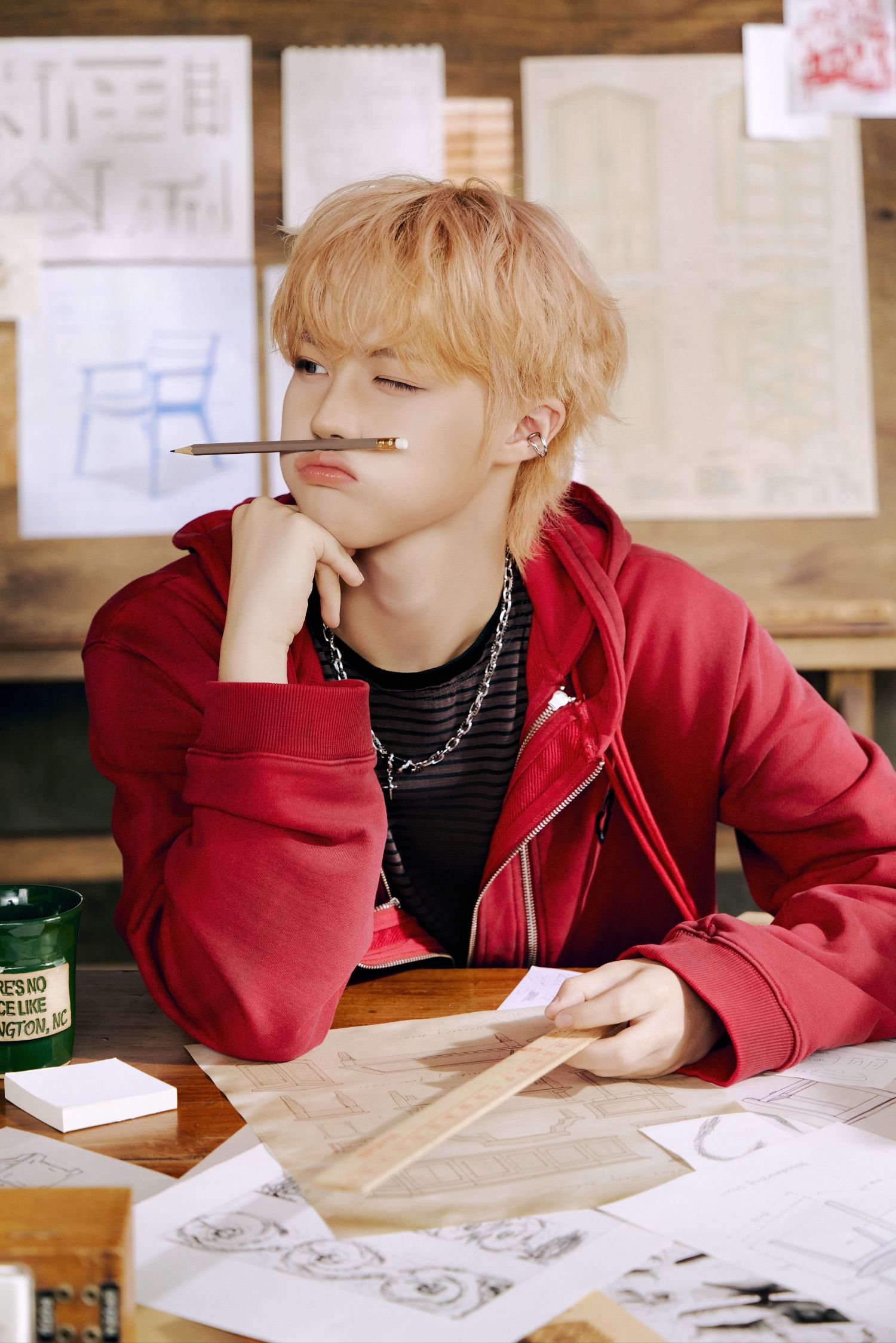 Behind-the-scenes cut of Park Juwon (AHOF)