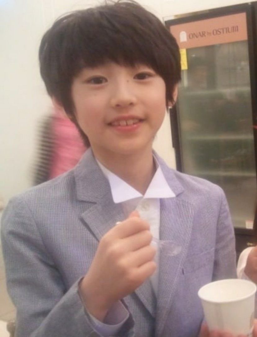 Recent activity shot of Sunghoon (ENHYPEN)