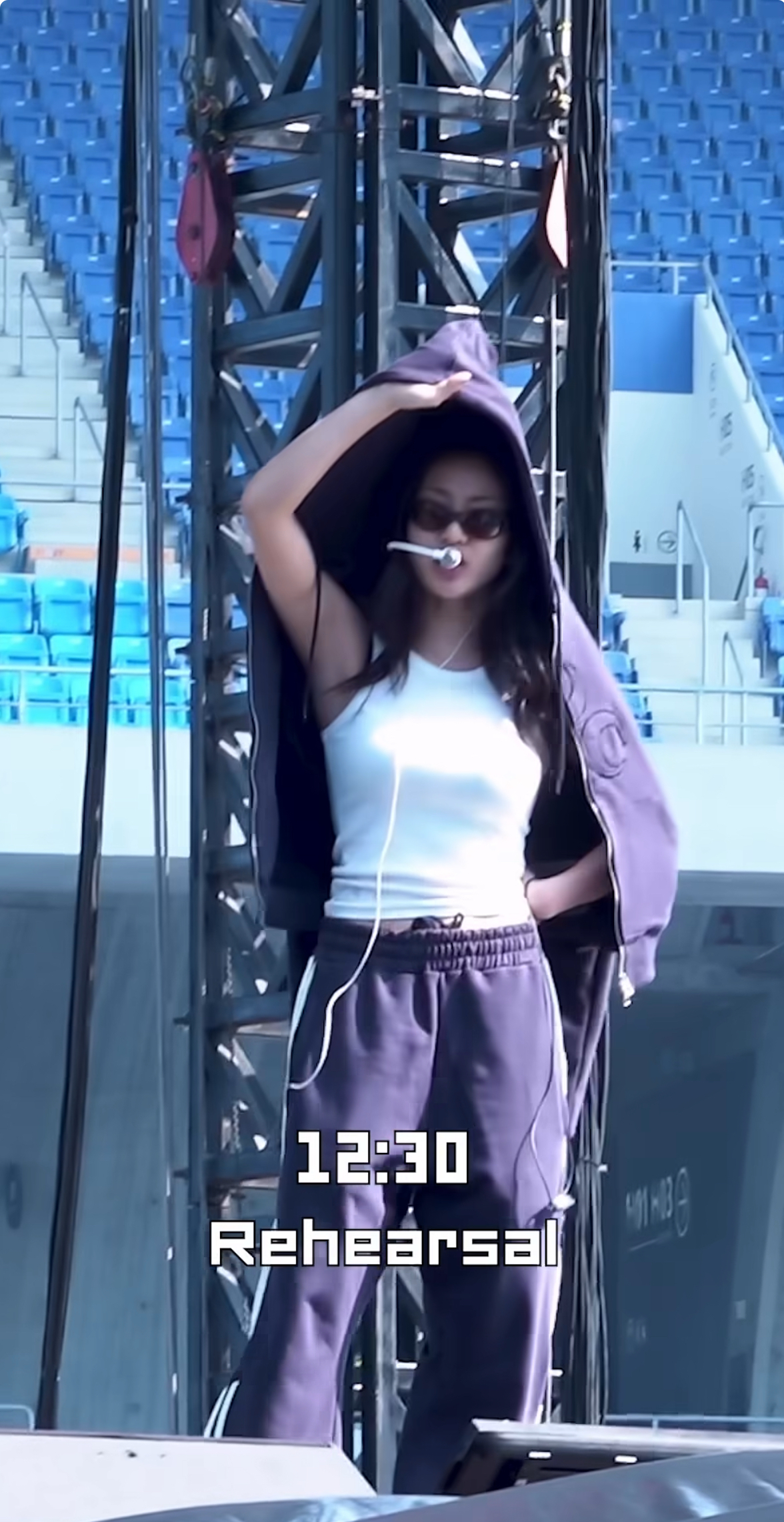 A moment captured by Jihyo (TWICE)'s fan