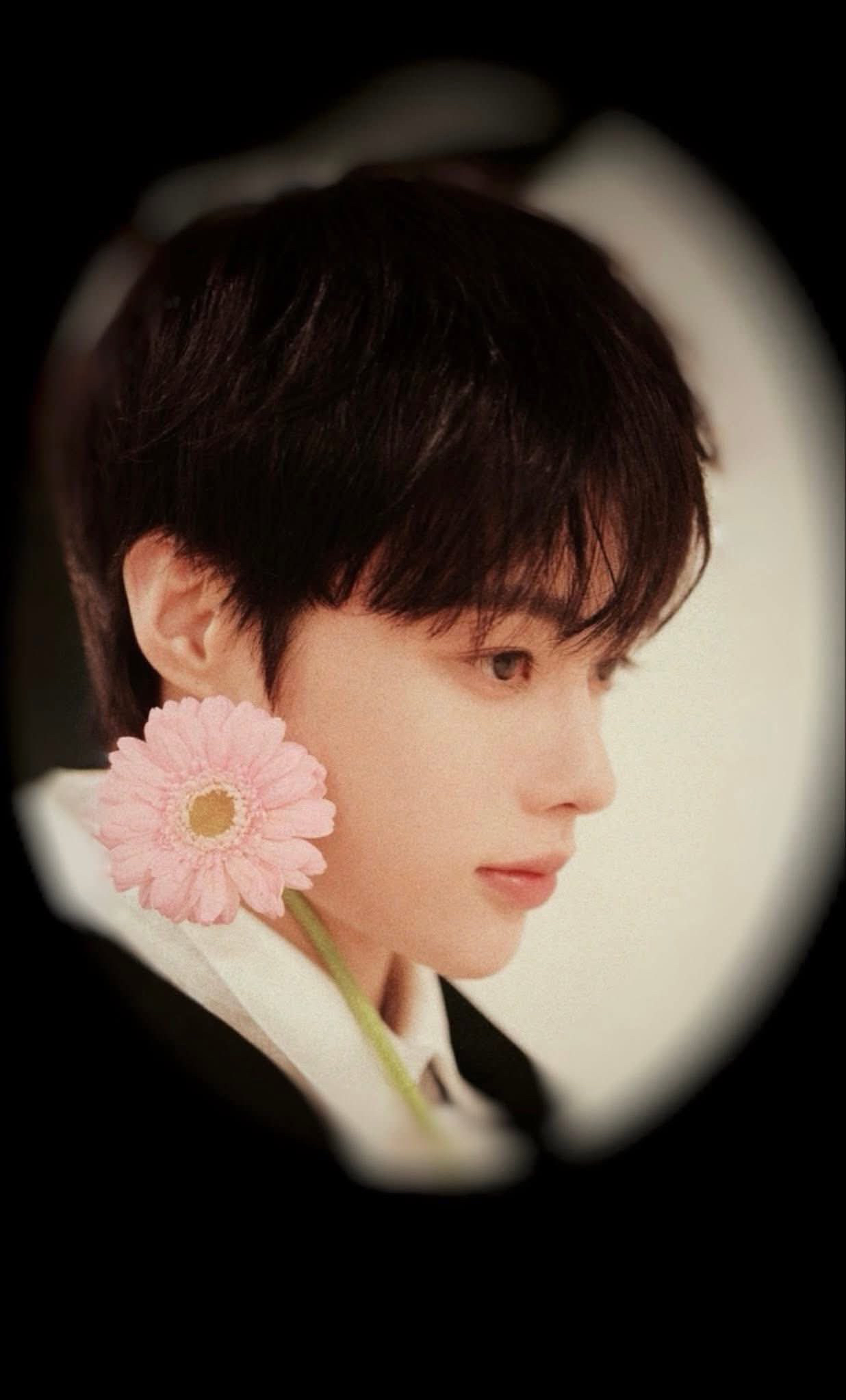 Latest photo of Hanbin (TEMPEST)