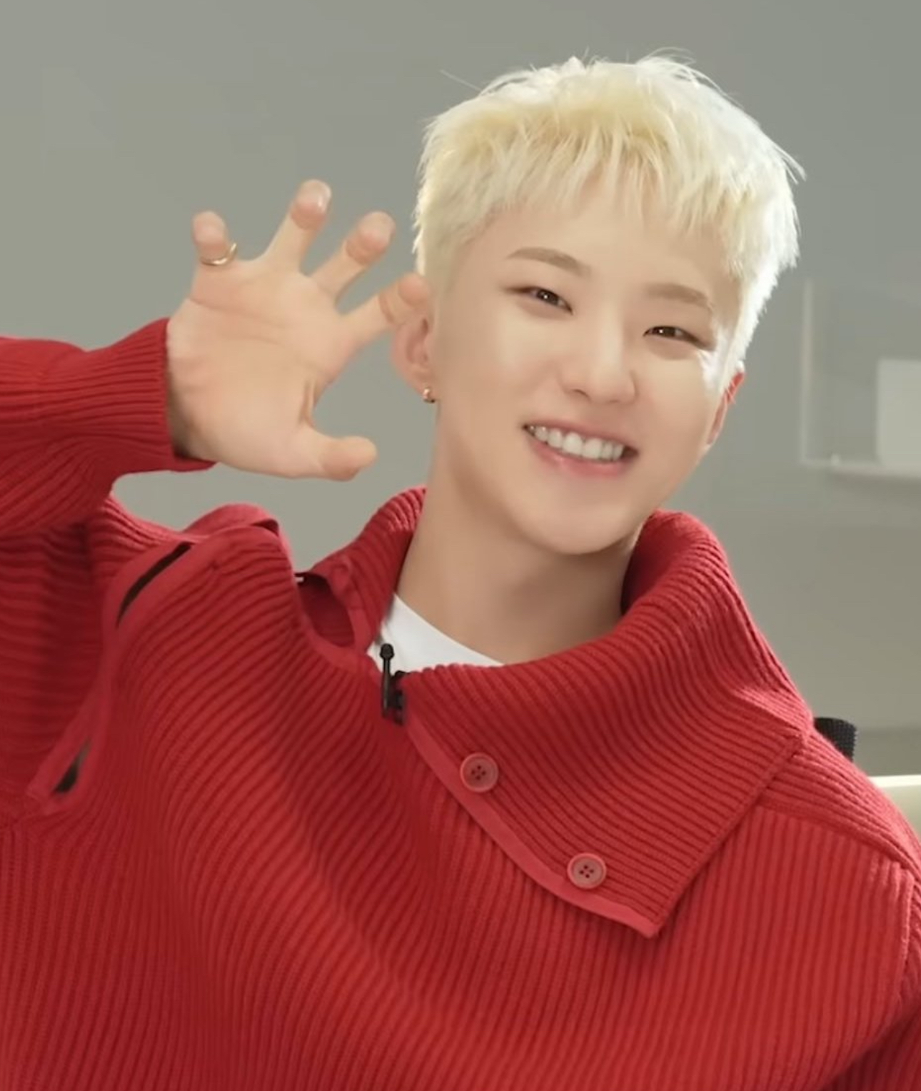 Latest photo of Hoshi (SEVENTEEN)