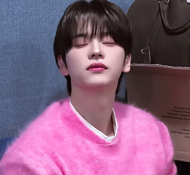 A moment captured by Shinyu (TWS)'s fan