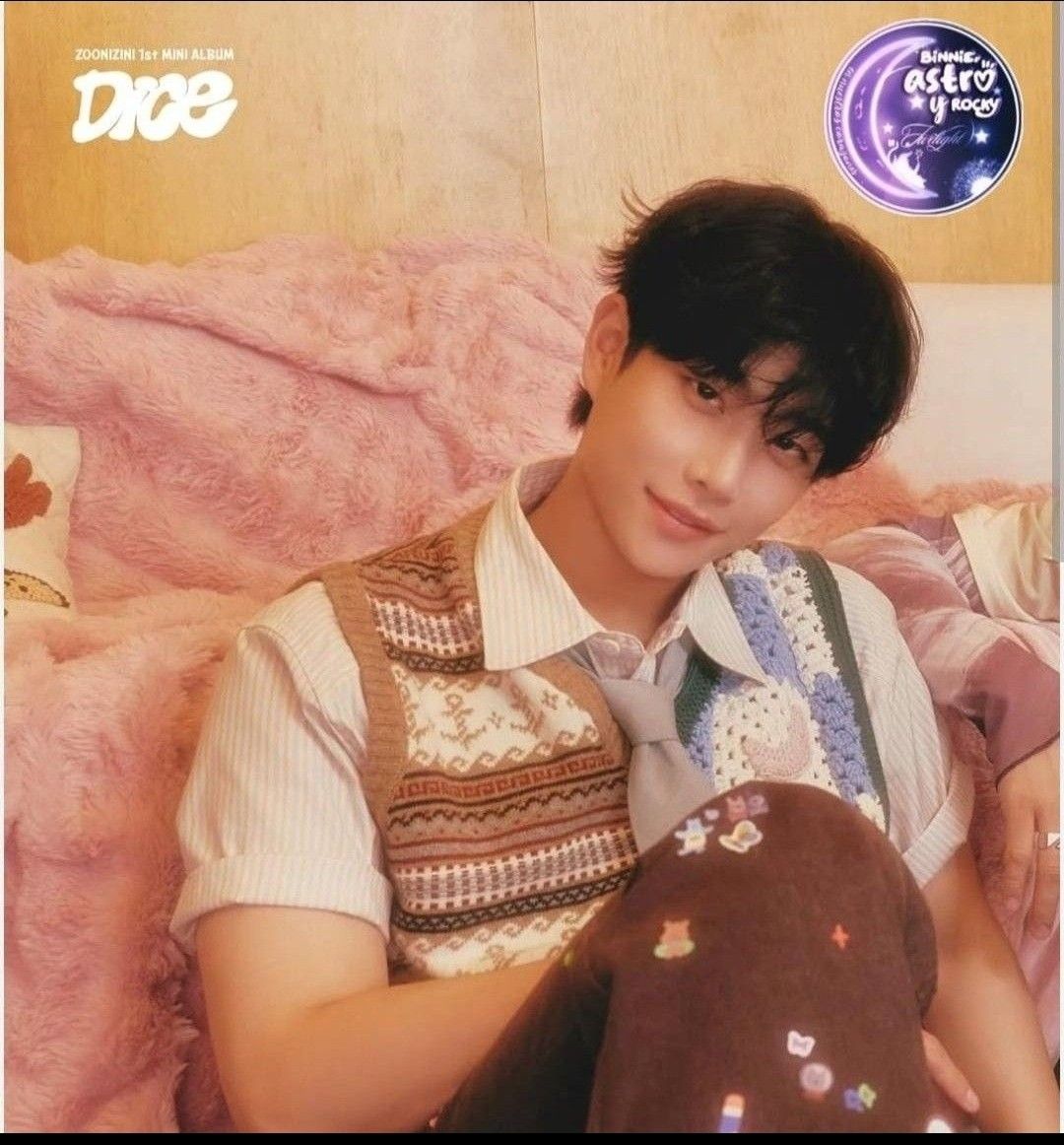 Latest photo of MJ (ASTRO)