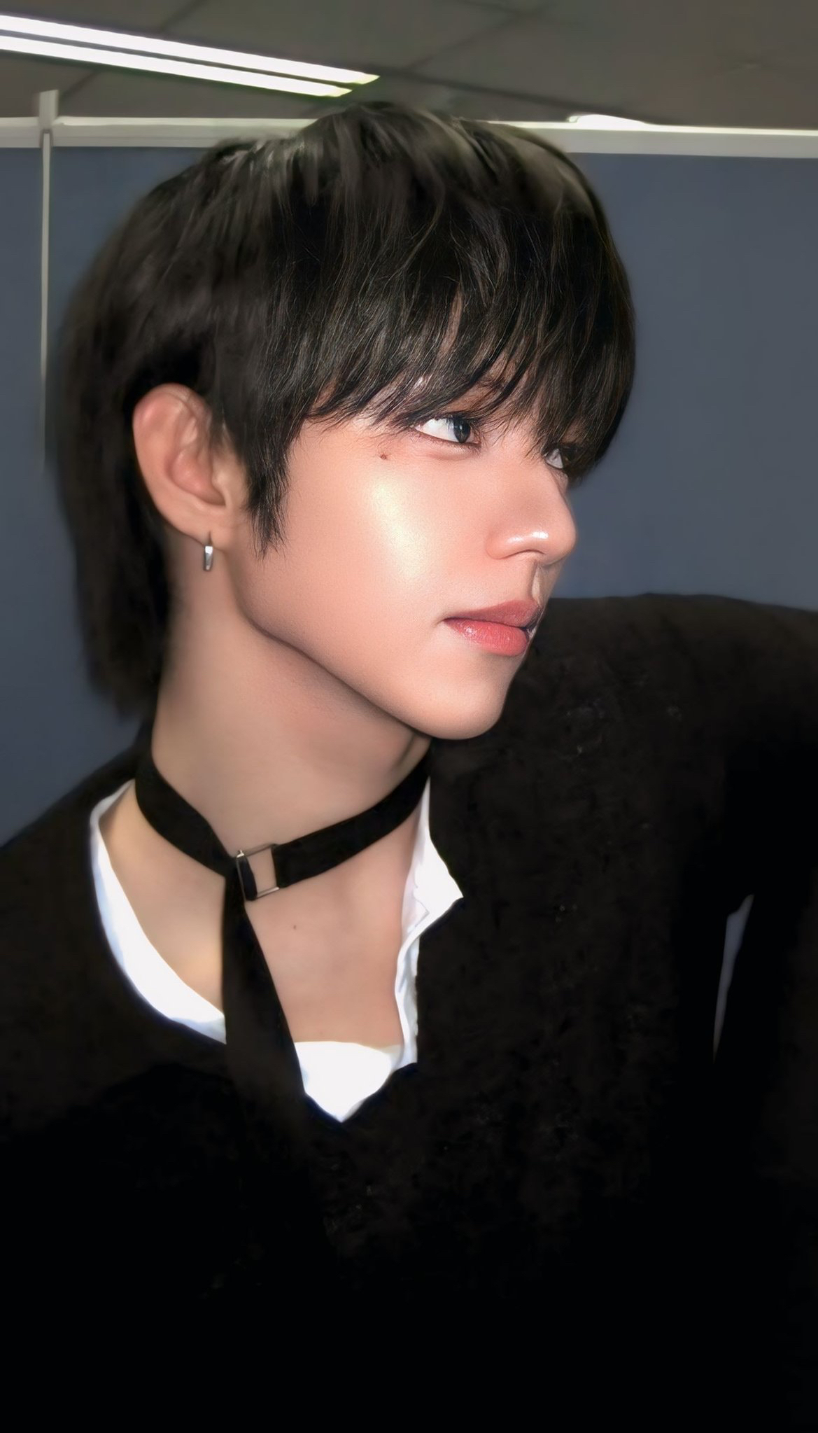 A moment captured by JL (AHOF)'s fan