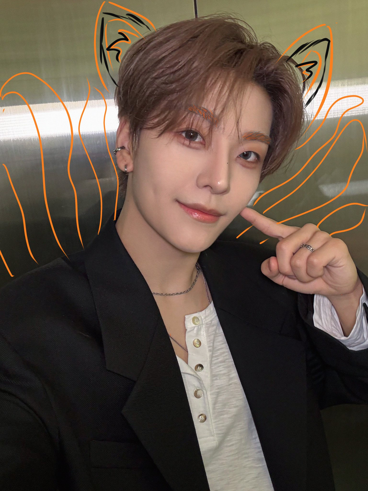 Recent activity shot of He Xinlong (ALPHA DRIVE ONE)