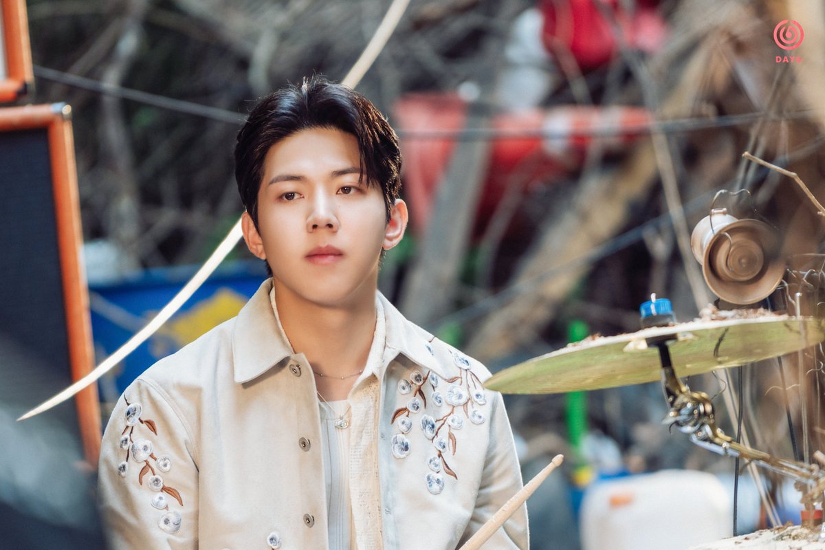 Latest photo of DAY6