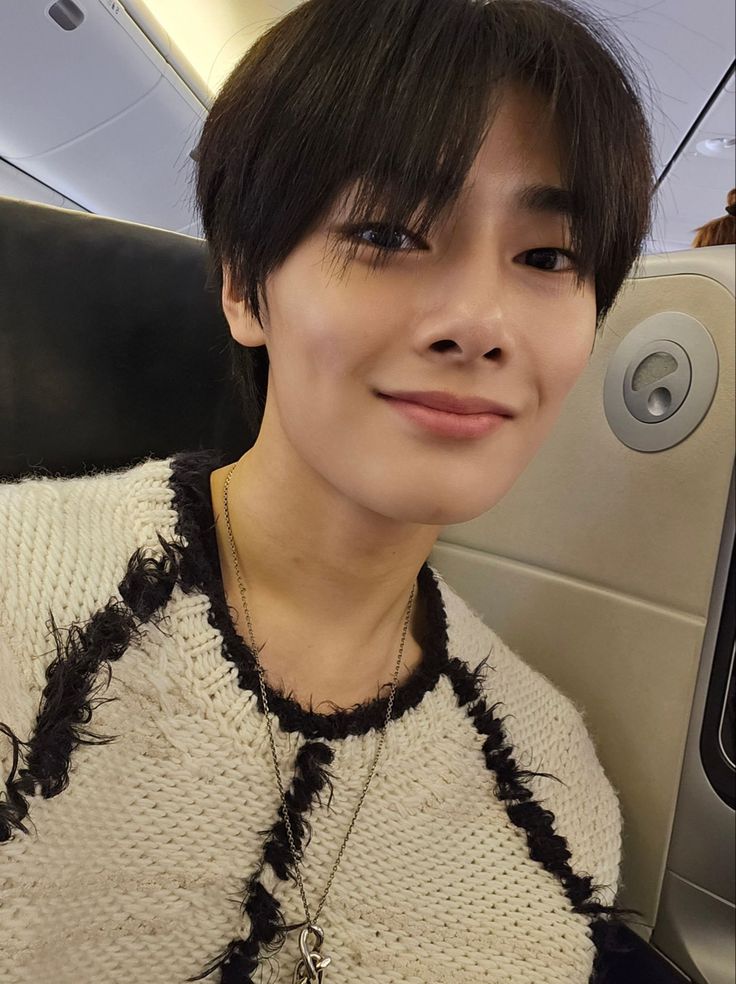 Recent activity shot of I.N (Stray Kids)