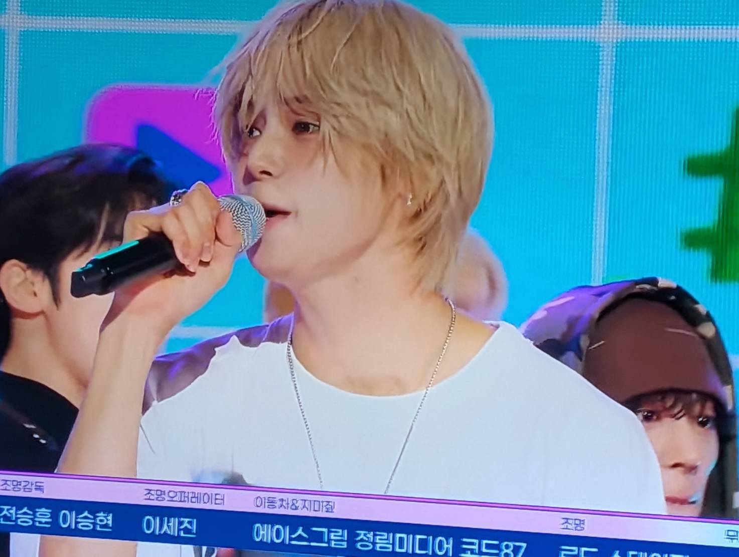 A moment captured by K (&TEAM)'s fan