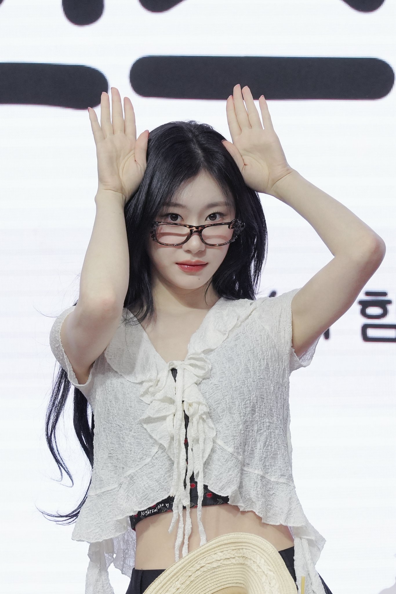 A moment captured by Chaeryeong (ITZY)'s fan
