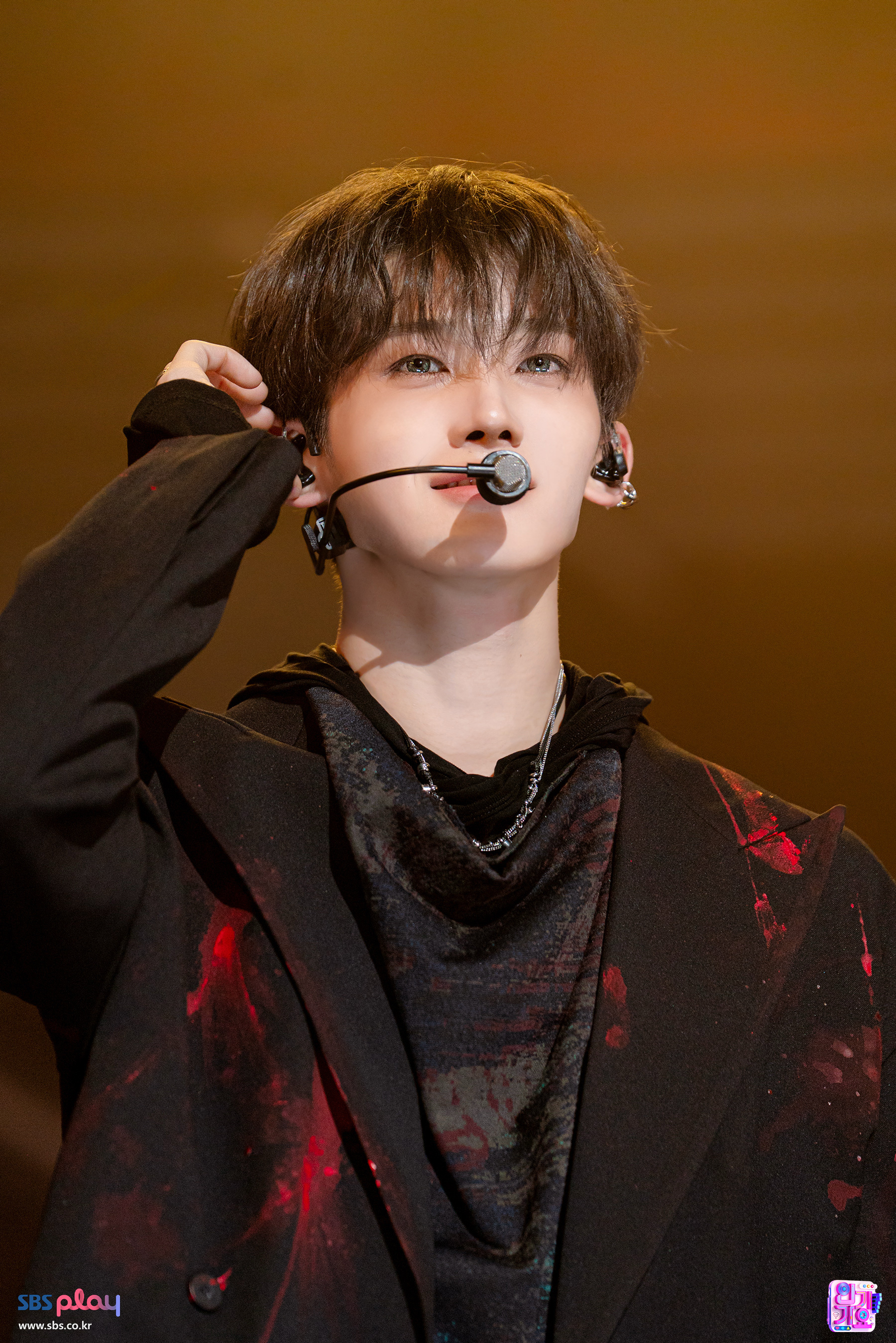 Latest photo of Jo (&TEAM)