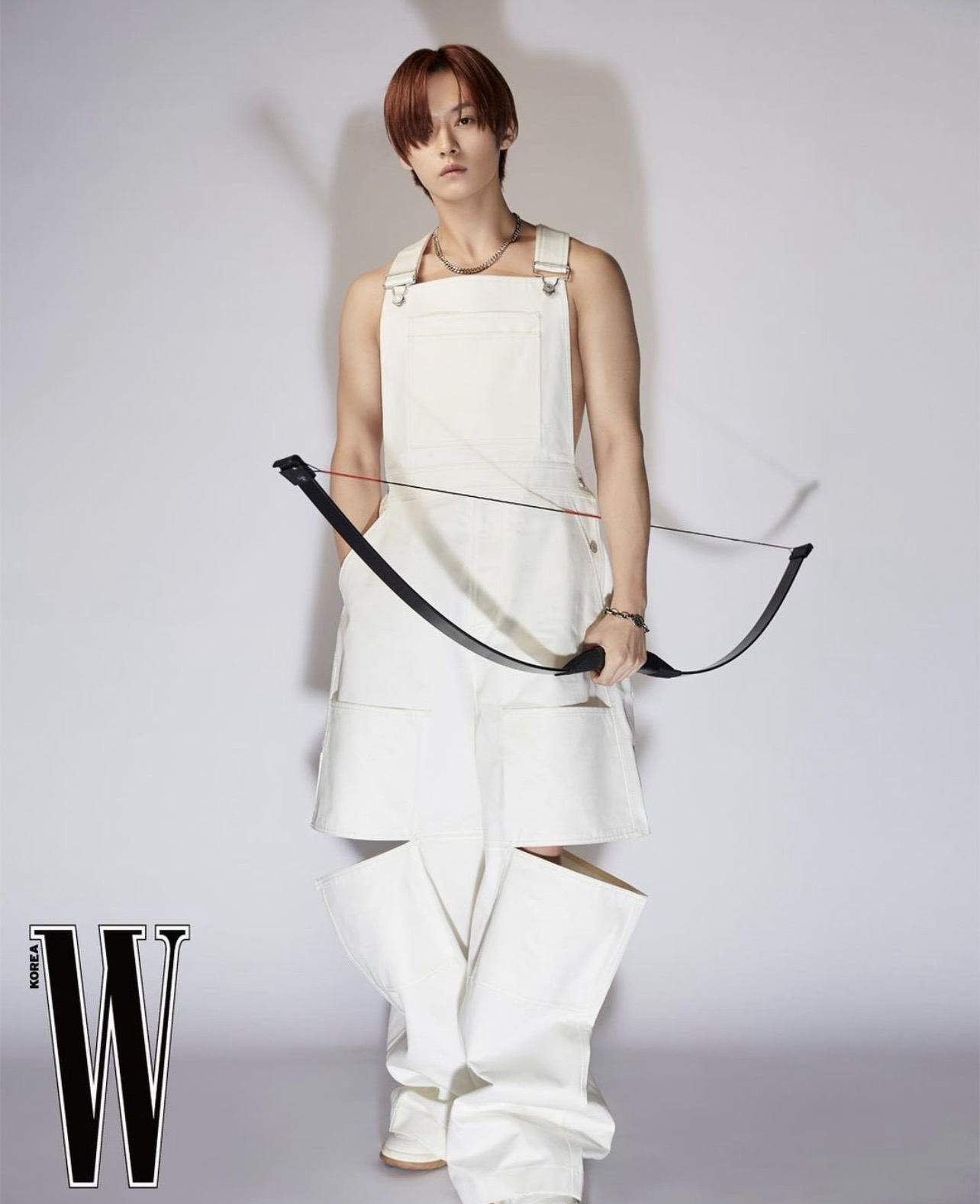 Recent activity shot of Lee Know (Stray Kids)