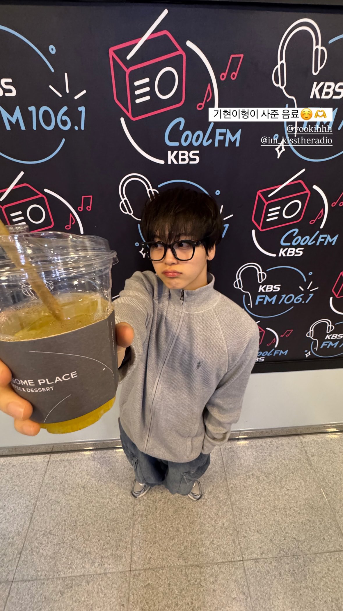 Behind-the-scenes cut of Hyeongjun (CRAVITY)