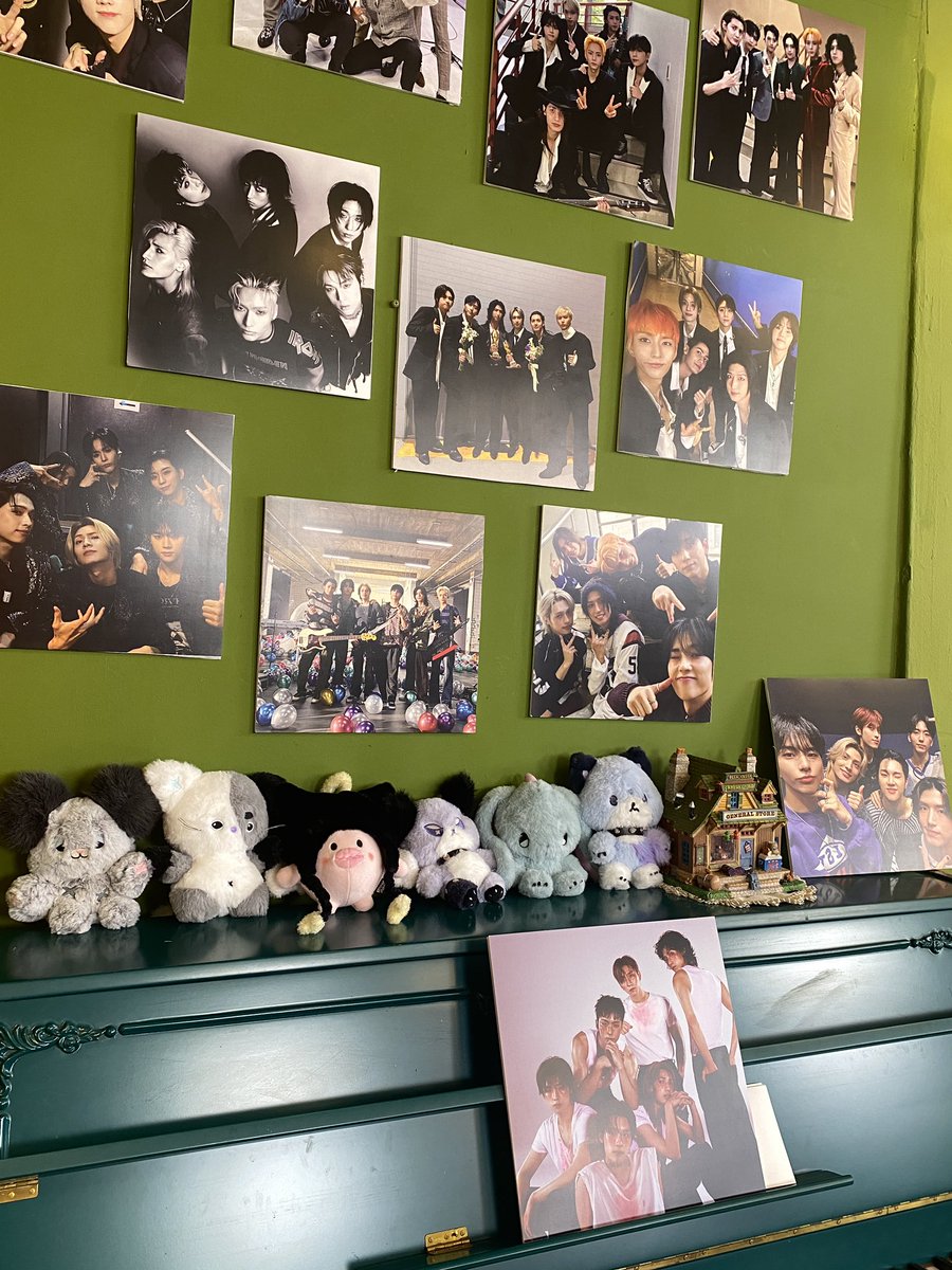 Behind-the-scenes cut of Xdinary Heroes