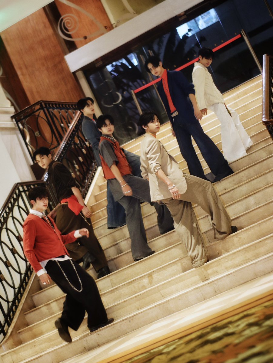 Latest photo of HORI7ON