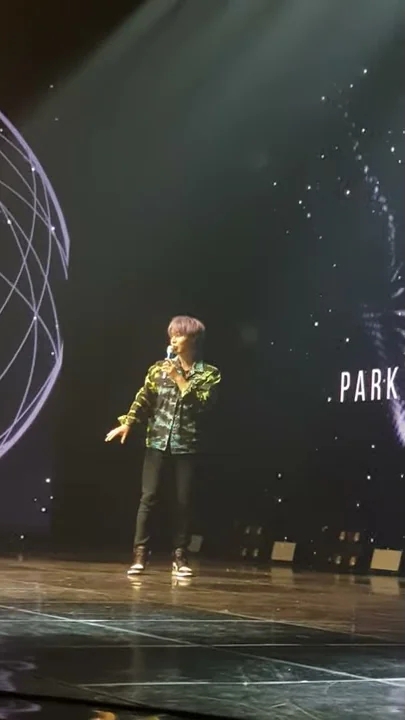 Today's most popular wallpaper in the Park Jihoon community