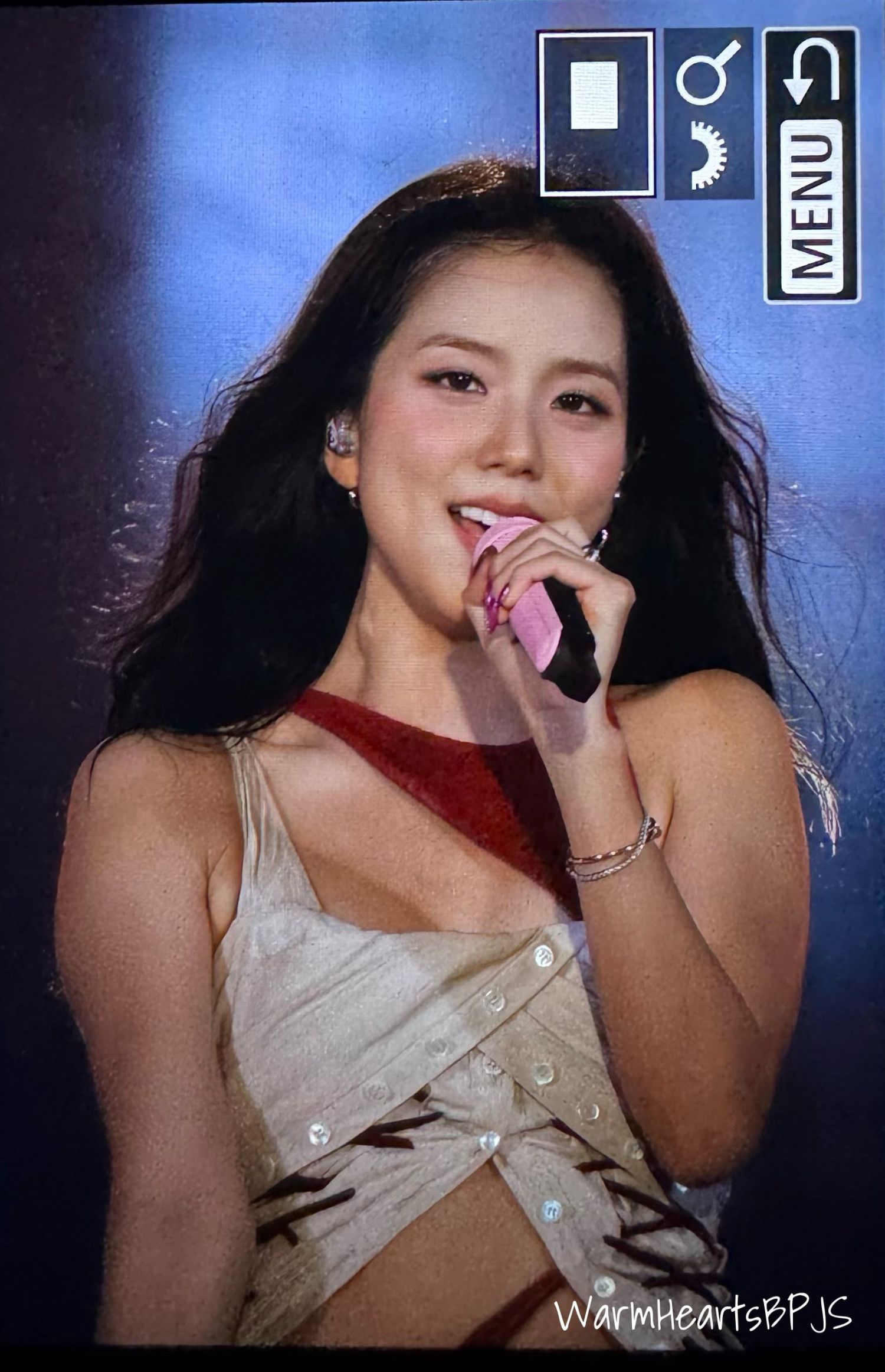 智秀 (BLACKPINK)的最新照片