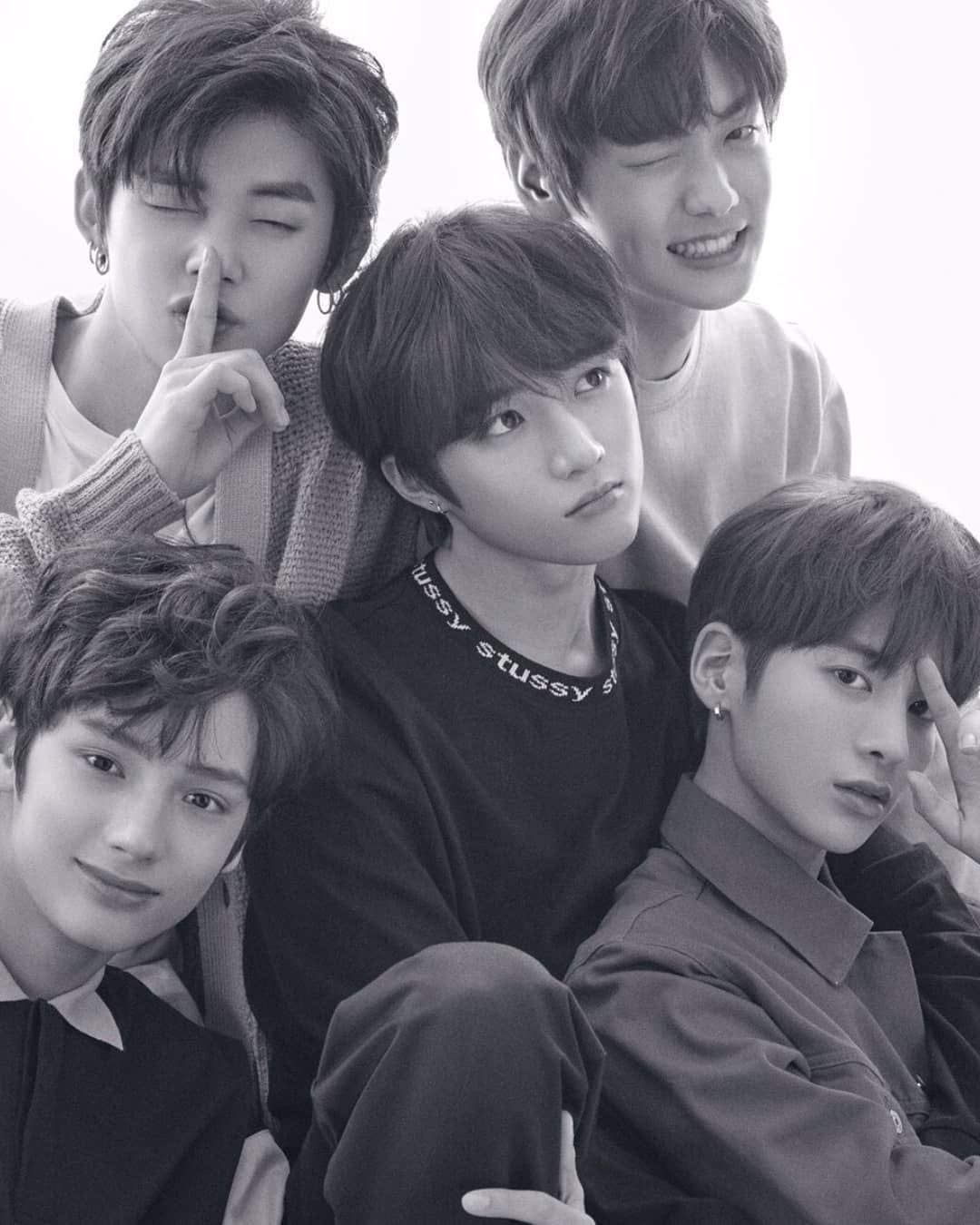 투모로우바이투게더의 비하인드 컷