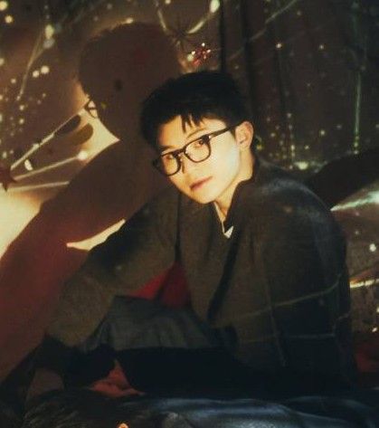 Recent activity shot of Woozi (SEVENTEEN)