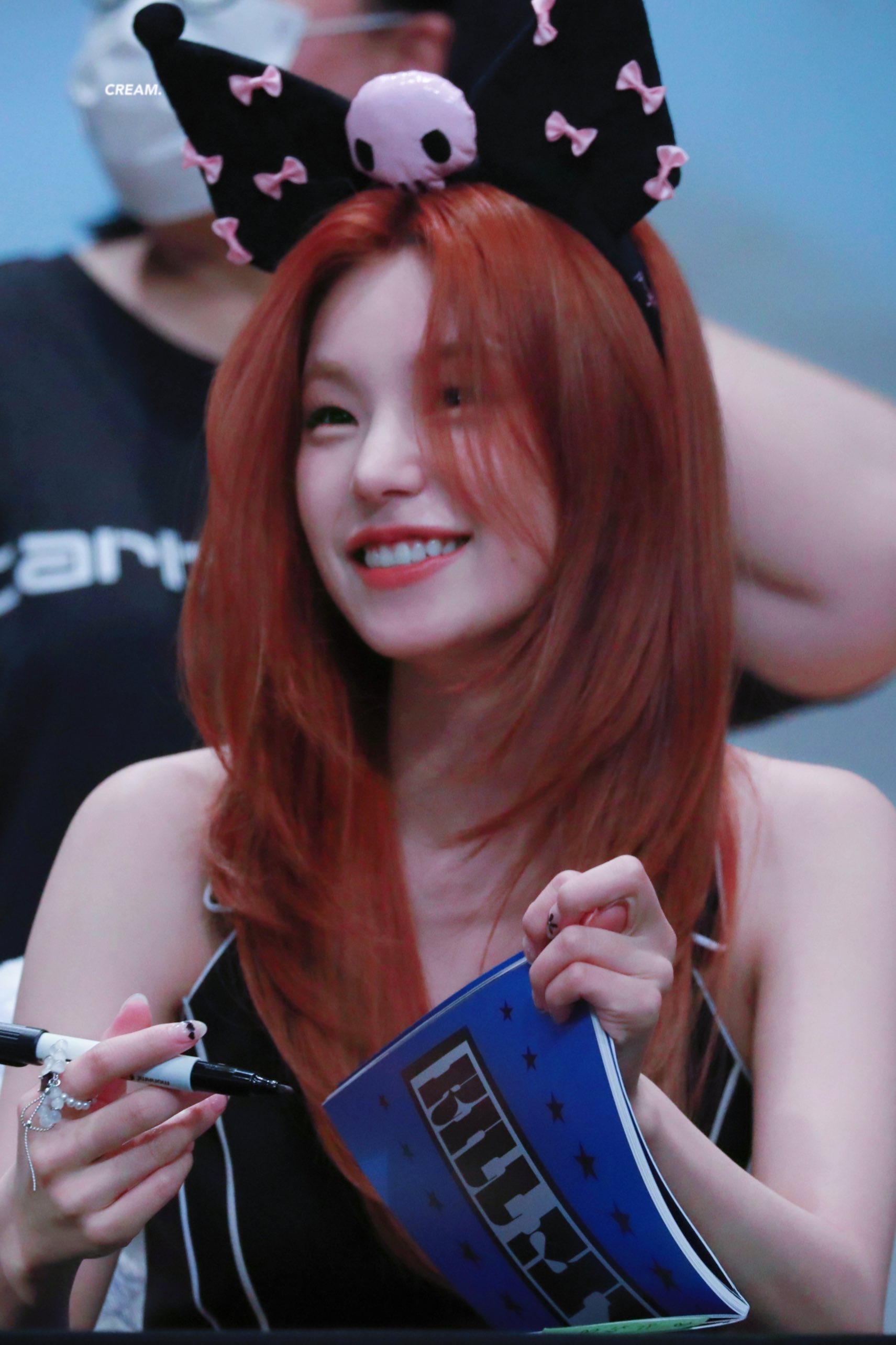 Latest photo of Yeji (ITZY)