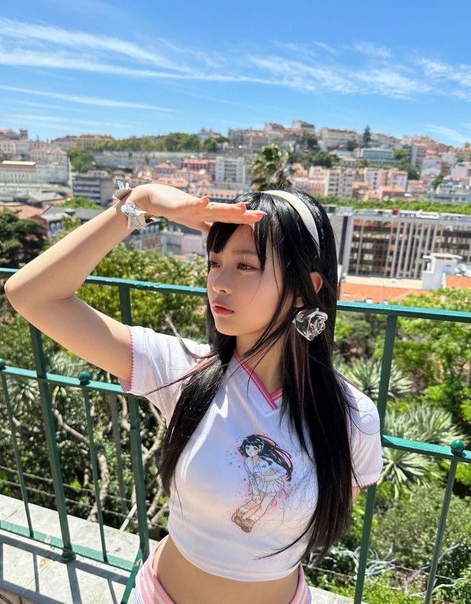 Recent activity shot of HANNI (NewJeans)