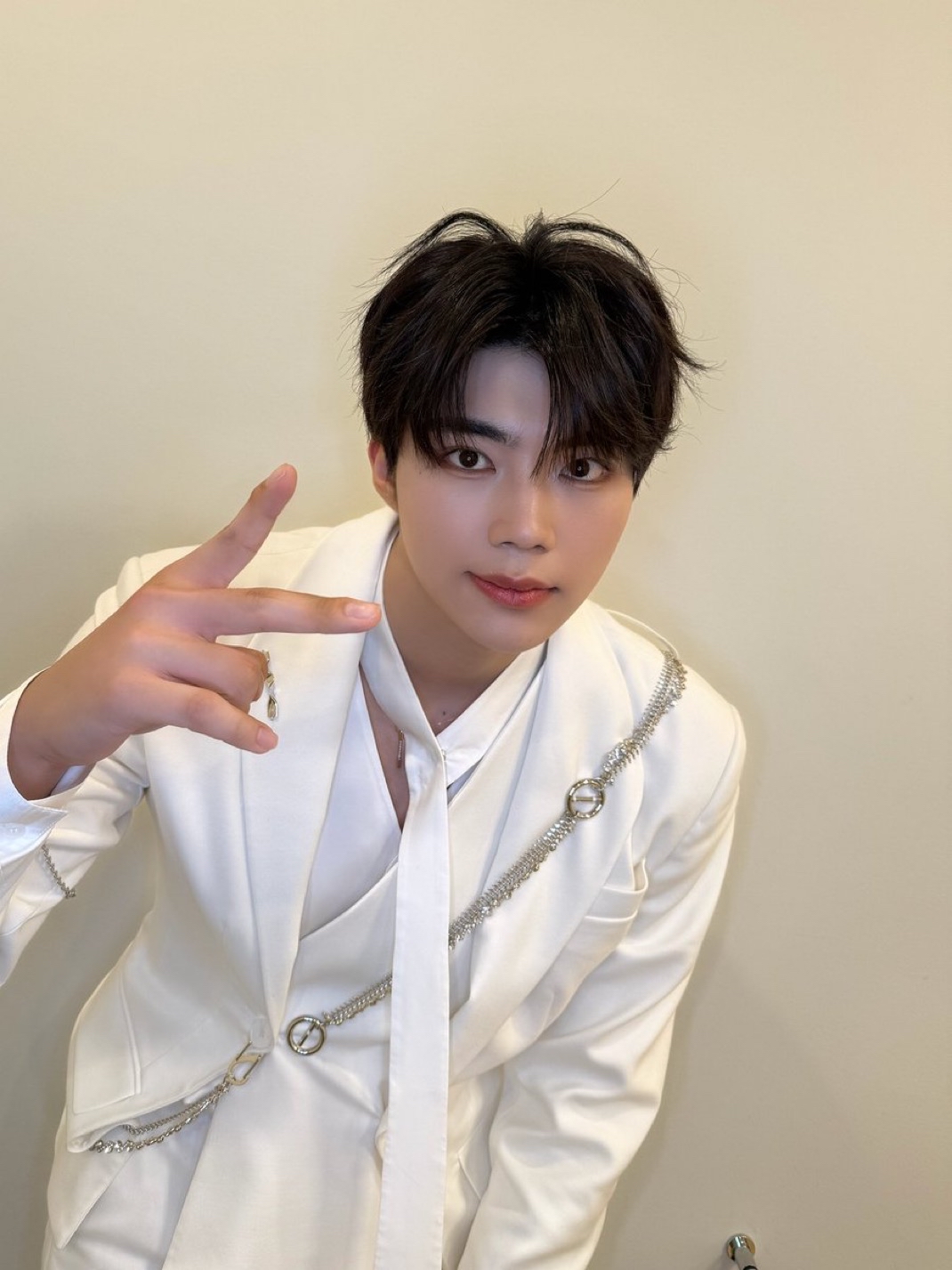 Foto aktivitas terbaru Park Gunwook (ZEROBASEONE)