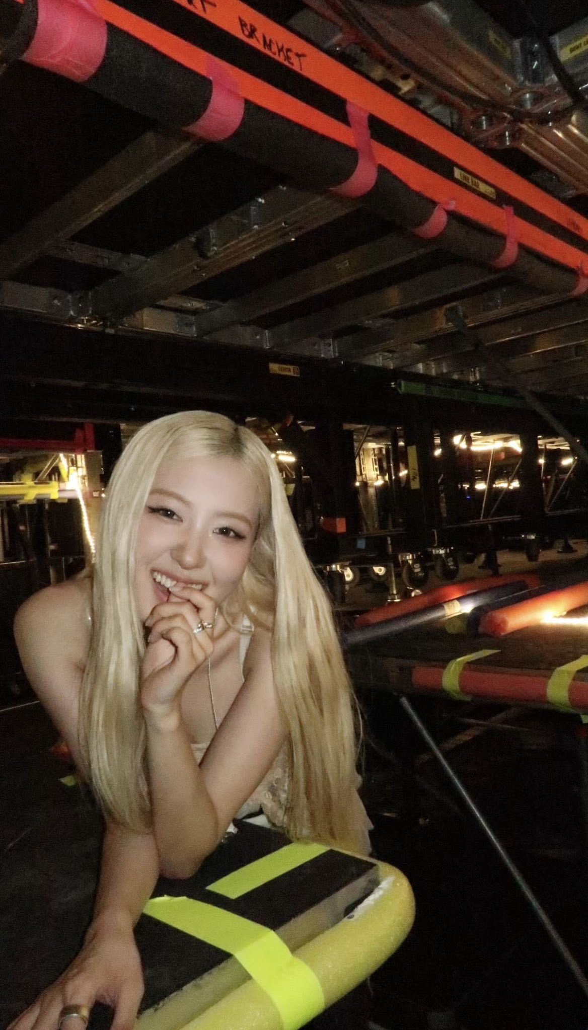 Foto terbaru ROSÉ (BLACKPINK)