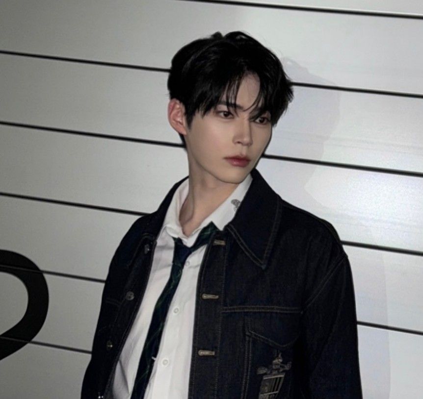 Sung Hanbin (ZEROBASEONE) [Community] CHOEAEDOL - Hottest kpop idol ...