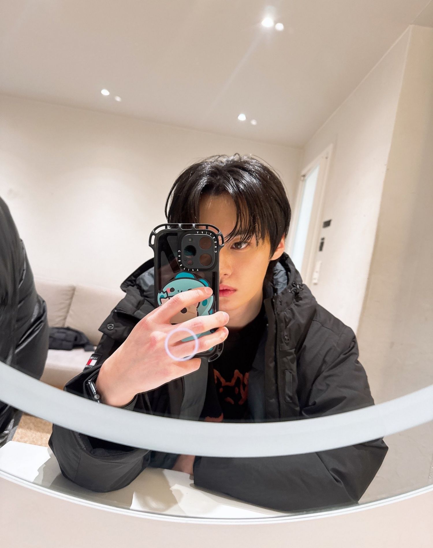 A moment captured by Lee Know (Stray Kids)'s fan