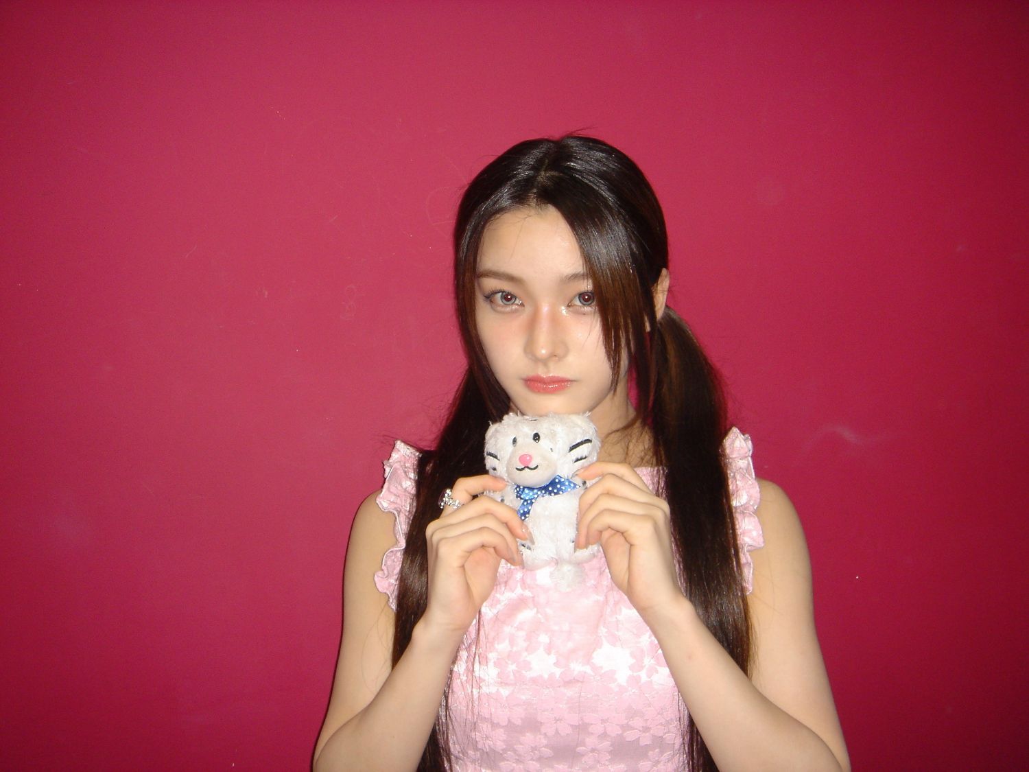 Latest photo of Iroha (ILLIT)