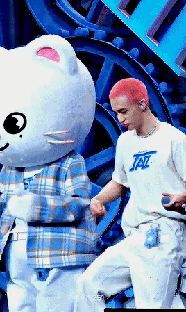 A moment captured by Hyunjin (Stray Kids)'s fan