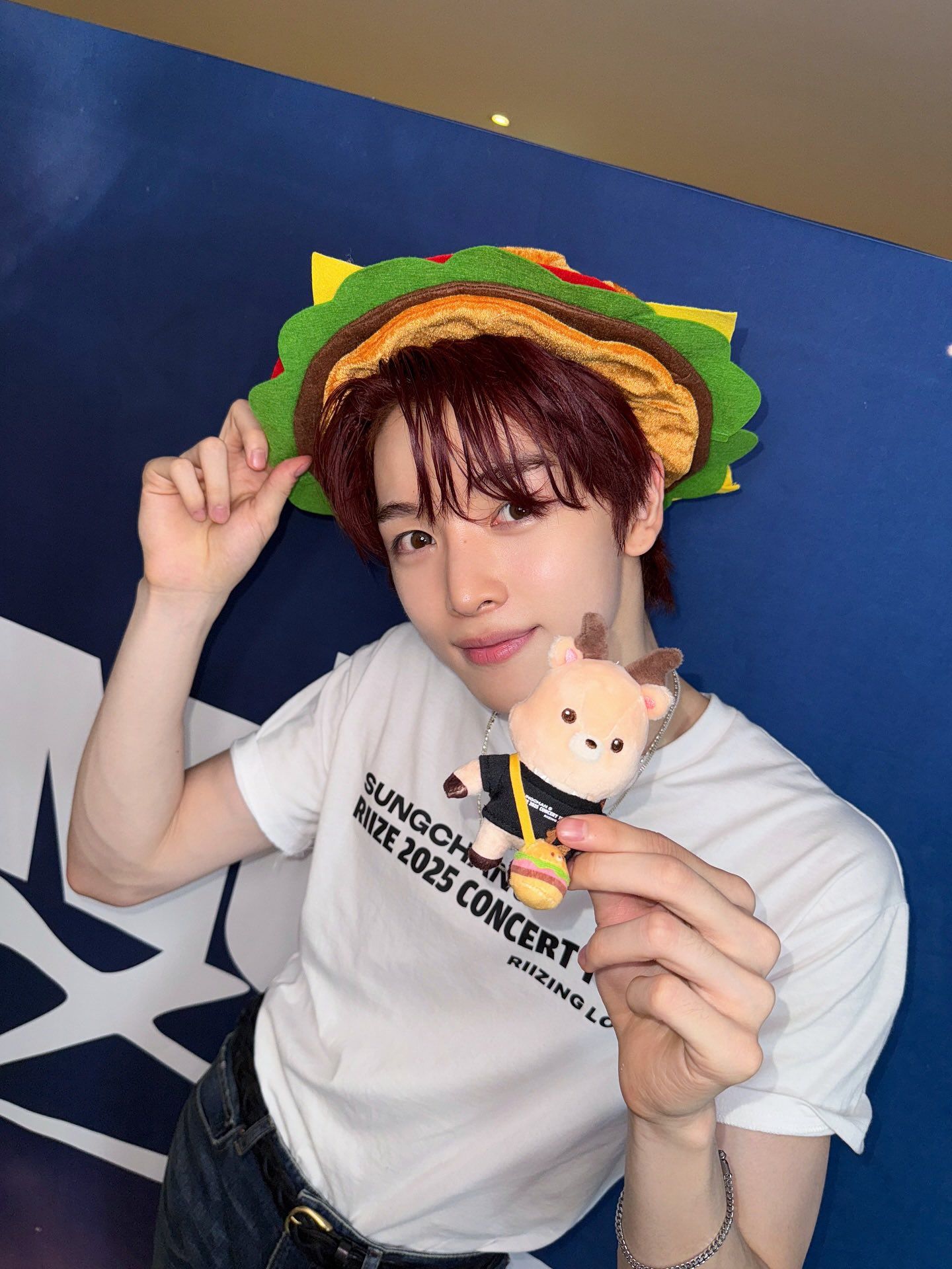 Behind-the-scenes cut of Sungchan (RIIZE)