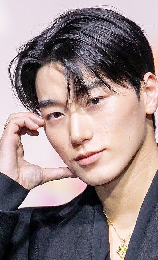 Recent activity shot of San (ATEEZ)