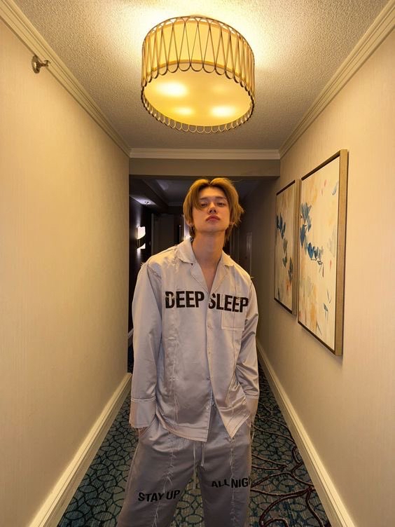 然竣 (TOMORROW X TOGETHER)的最新活动照片