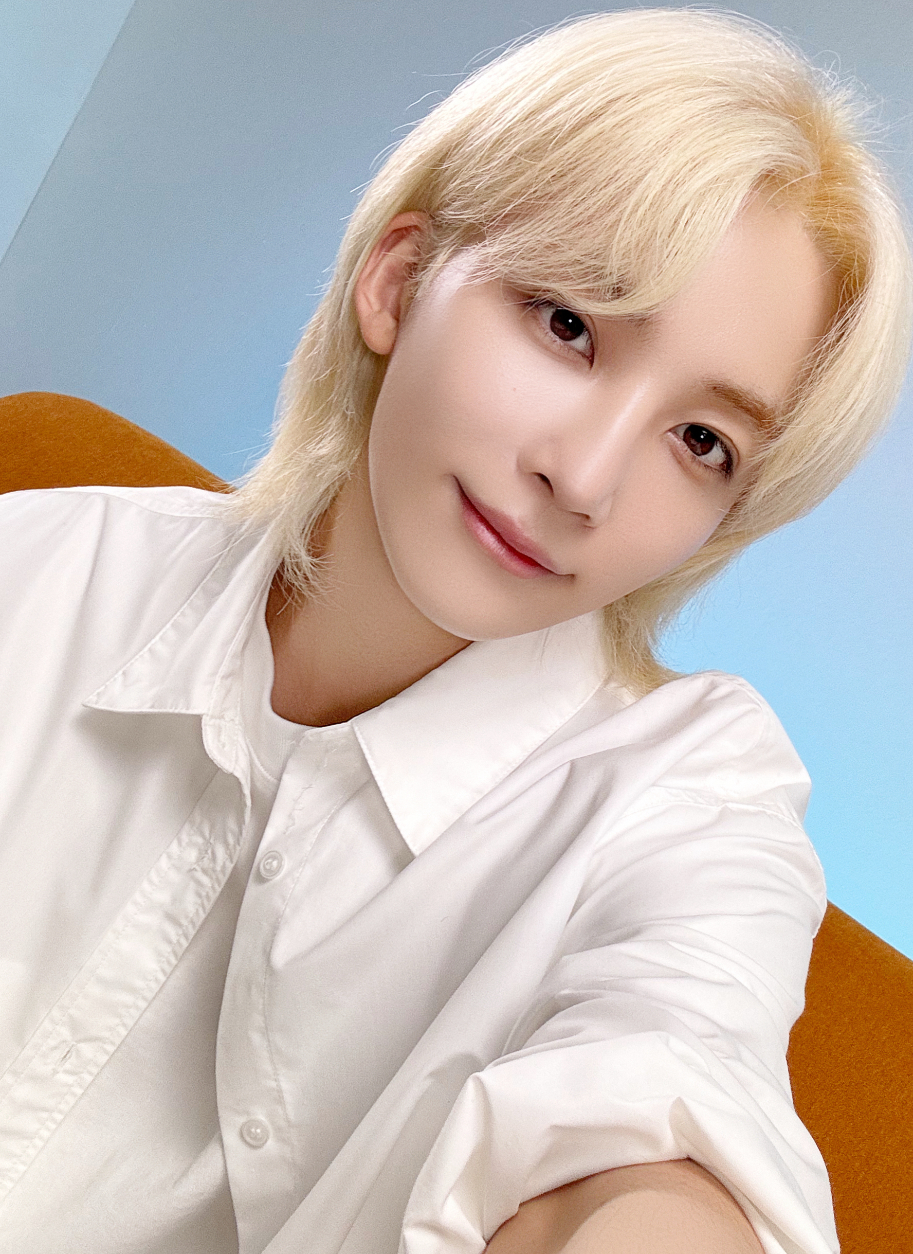 A moment captured by Jeonghan (SEVENTEEN)'s fan