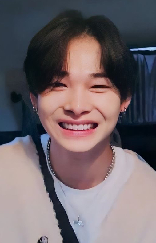 니키 (ENHYPEN) 최근 활동샷