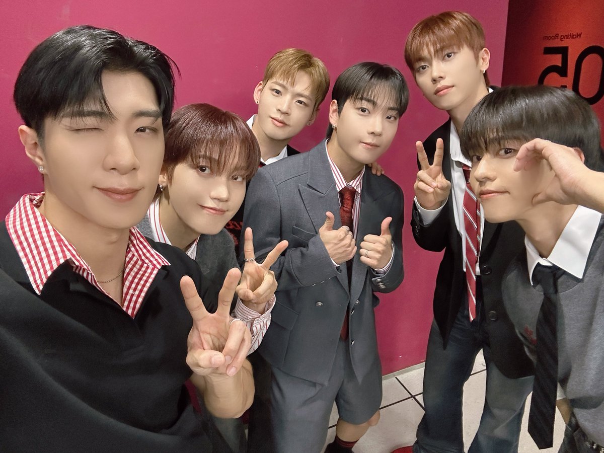 온앤오프의 최신 사진