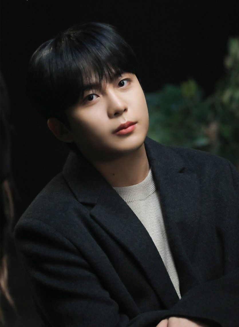 Recent activity shot of Jongho (ATEEZ)