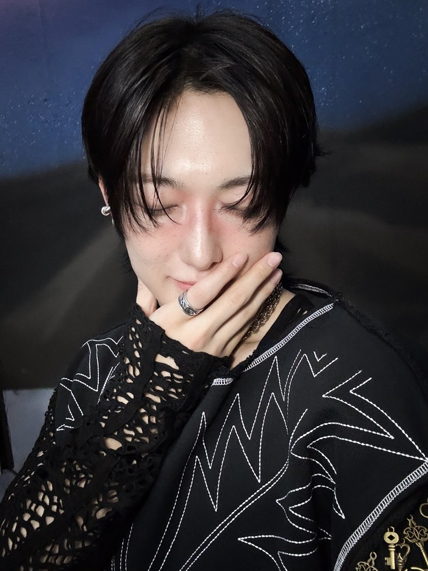 Behind-the-scenes cut of Fuma (&TEAM)