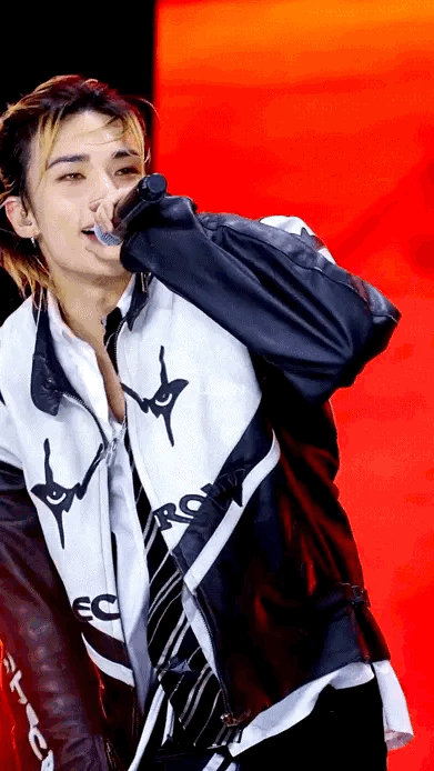 铉辰 (Stray Kids)的幕后花絮