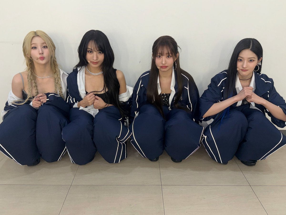 A moment captured by KISS OF LIFE's fan