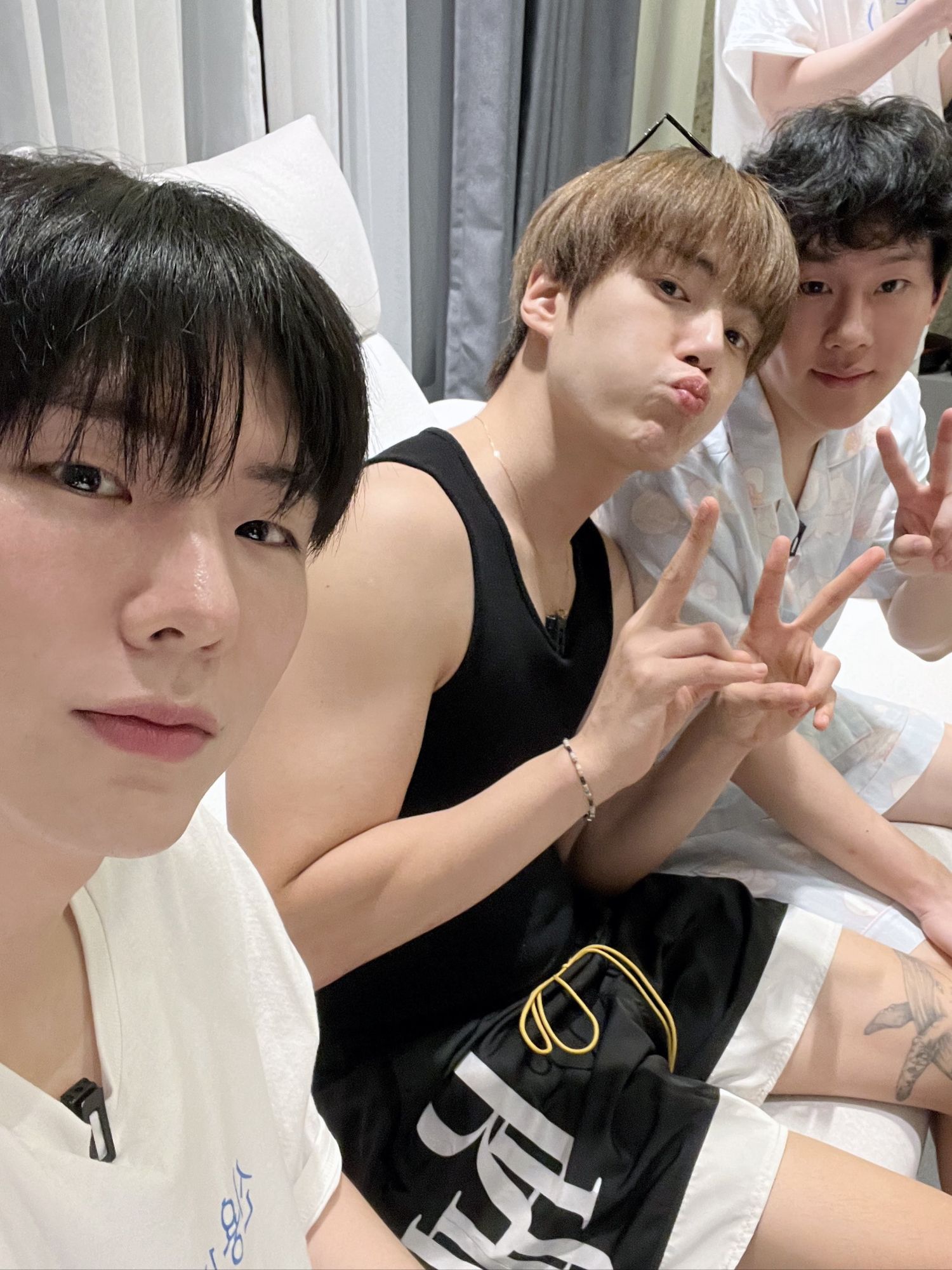 MONSTA X的幕後花絮