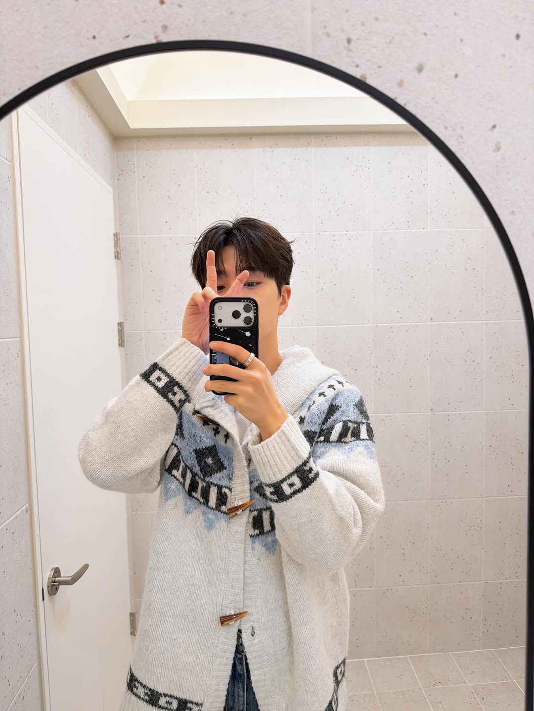Recent activity shot of Youngjae (GOT7)